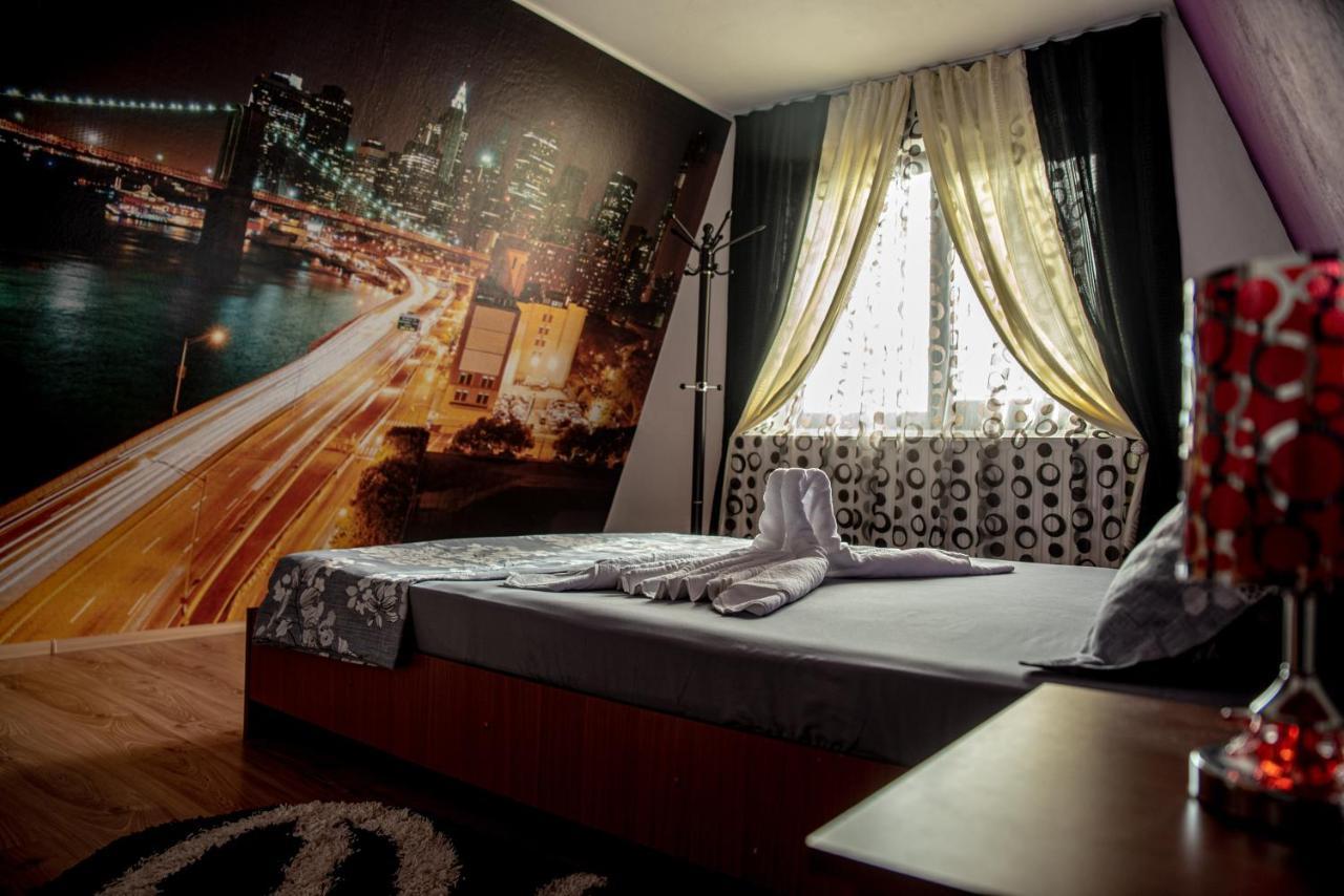 Casa Robi Hotel Pestisani Luaran gambar