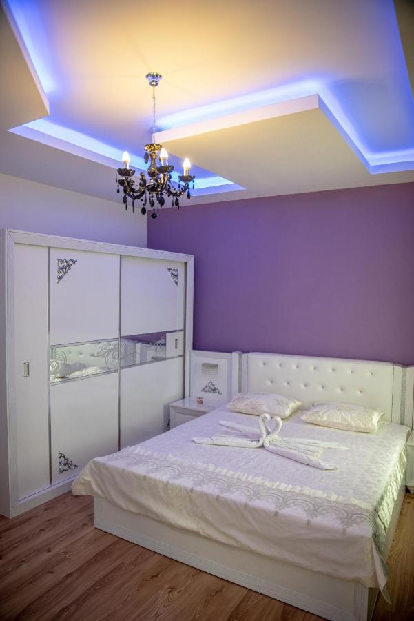 Casa Robi Hotel Pestisani Luaran gambar